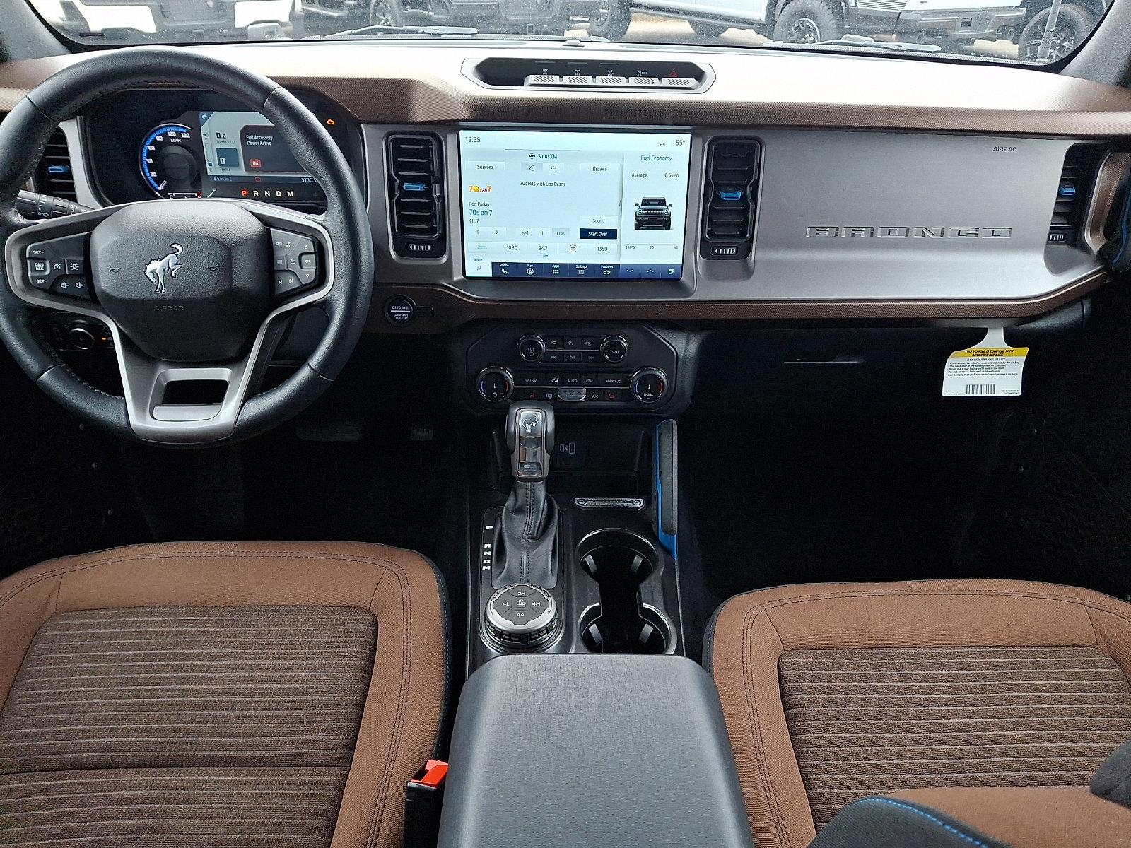 Certified 2022 Ford Bronco Outer Banks w/ Sasquatch Package image 14