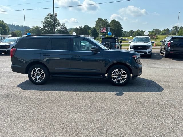 Certified 2025 Ford Expedition Active RWD image 57