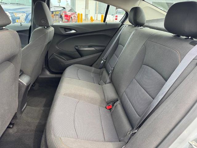Used 2017 Chevrolet Cruze LS FWD image 8