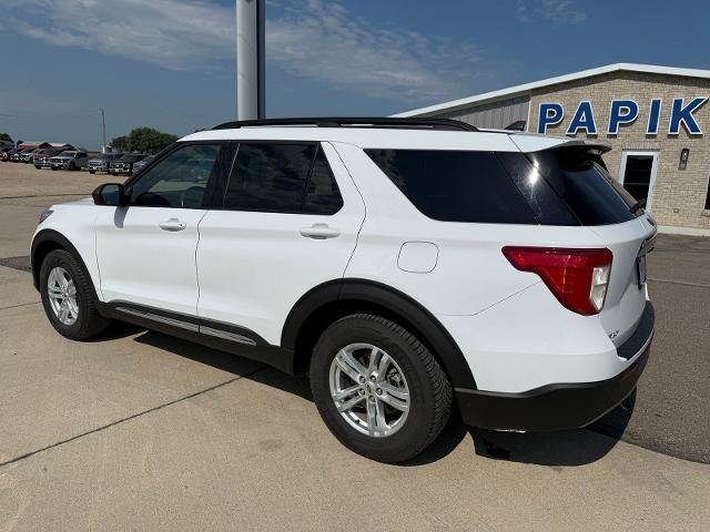 Certified 2023 Ford Explorer XLT w/ Equipment Group 202A AWD/4WD image 5