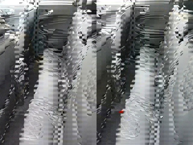 Certified 2024 Ford Edge Titanium image 6