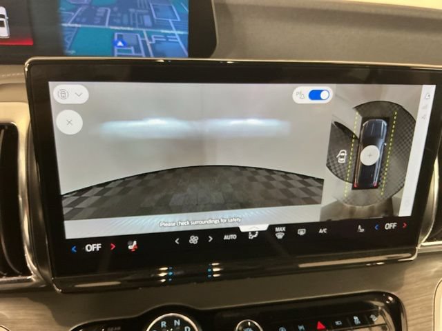 Certified 2025 Ford Expedition Max Platinum AWD/4WD image 24