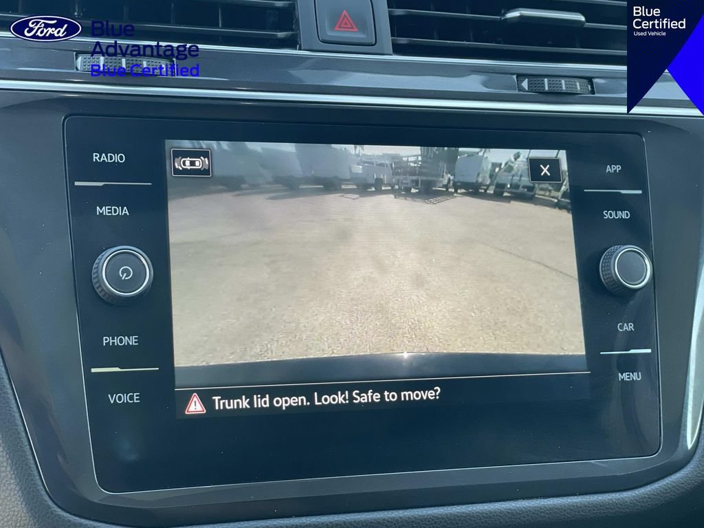 Used 2023 Volkswagen Tiguan SE FWD image 17
