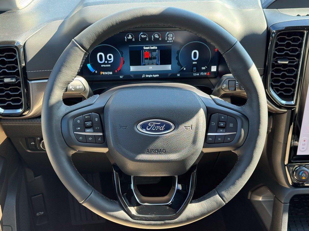 Certified 2025 Ford Ranger Lariat w/ Chrome Accent Package AWD/4WD image 15