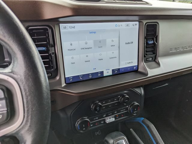 Certified 2022 Ford Bronco Outer Banks AWD/4WD image 24