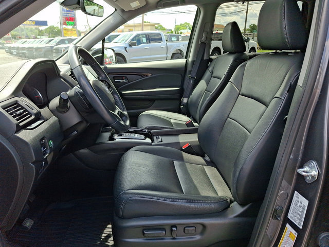 Used 2021 Honda Pilot Touring image 15