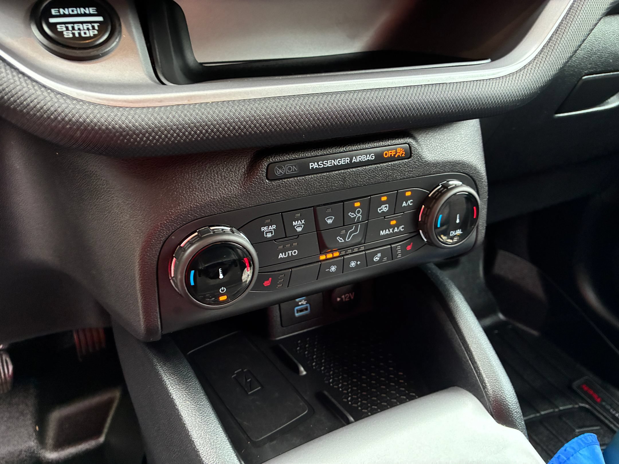 Certified 2022 Ford Bronco Sport Outer Banks w/ Tech Package AWD/4WD image 20