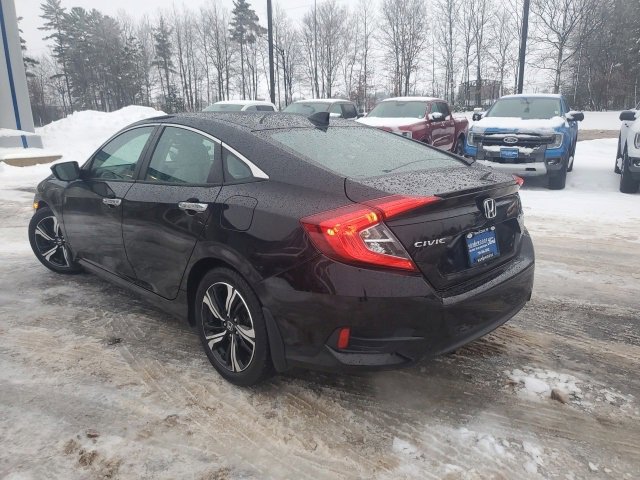 Used 2017 Honda Civic Touring image 3