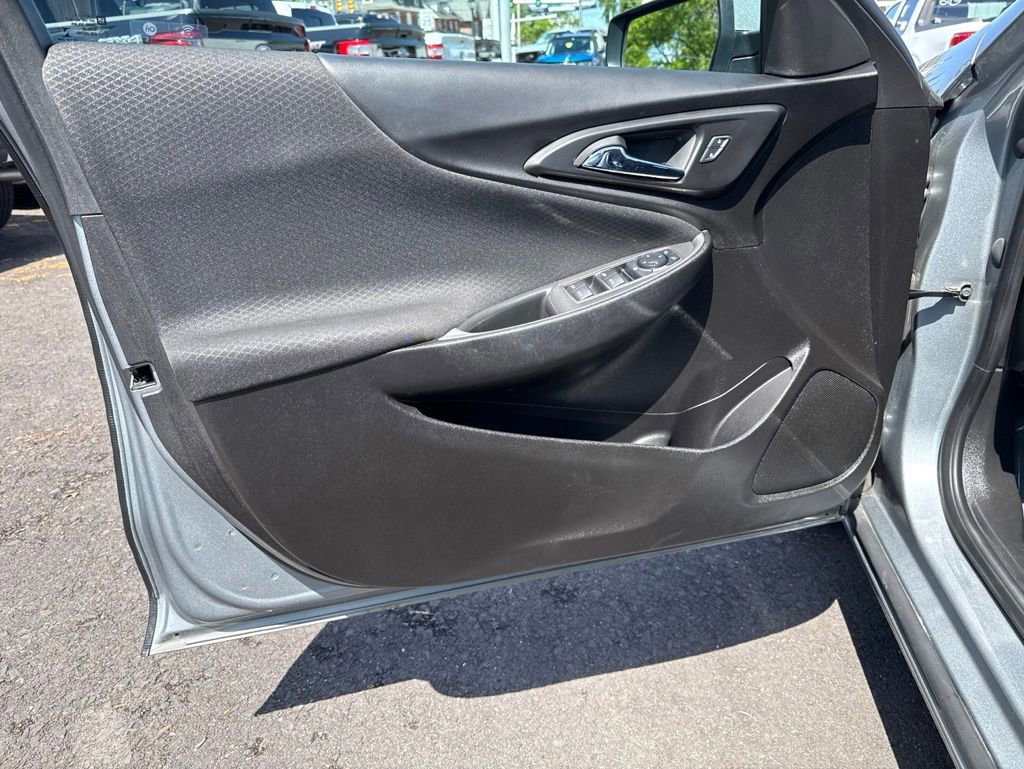 Used 2024 Chevrolet Malibu LT FWD image 13