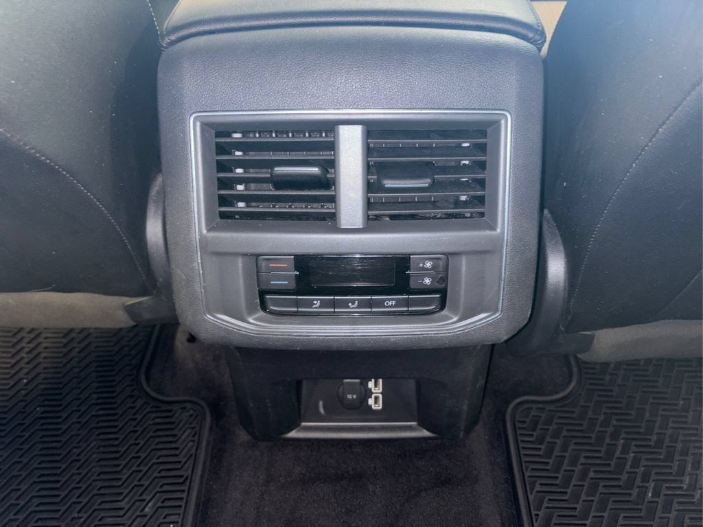 Used 2018 Volkswagen Atlas SE FWD image 31