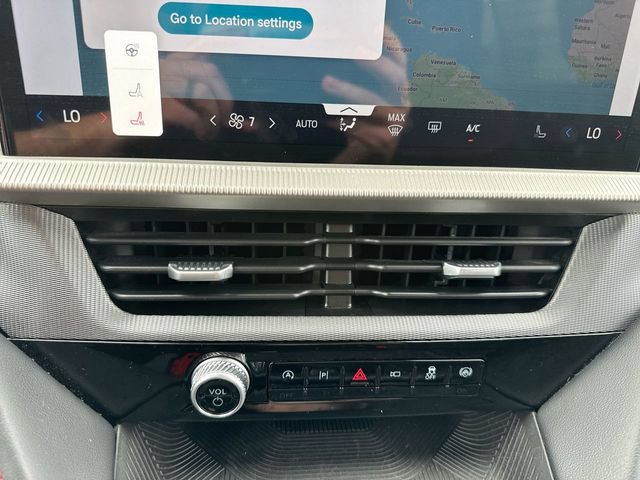 Certified 2025 Ford Explorer ST-Line AWD/4WD image 19