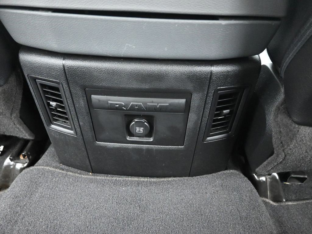 Used 2018 RAM 1500 Lone Star image 17