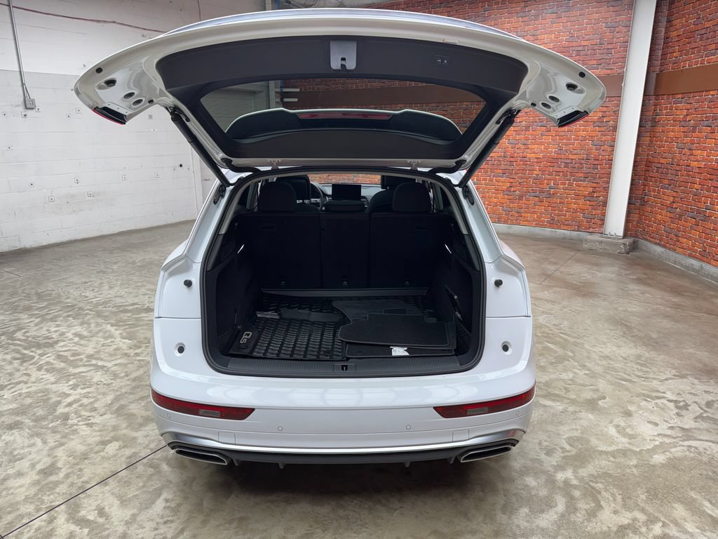 Used 2022 Audi Q5 2.0T Premium AWD/4WD image 27