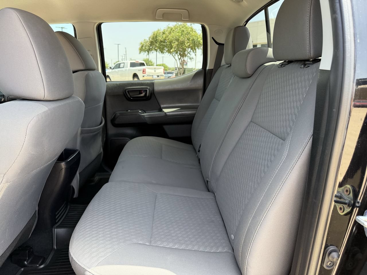 Used 2022 Toyota Tacoma SR w/ SR Convenience Package RWD image 25