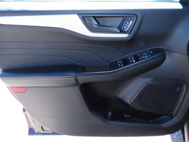 Certified 2022 Ford Escape S AWD/4WD image 17