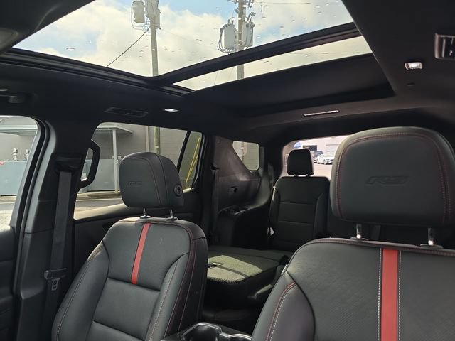 Used 2024 Chevrolet Traverse RS AWD/4WD image 22
