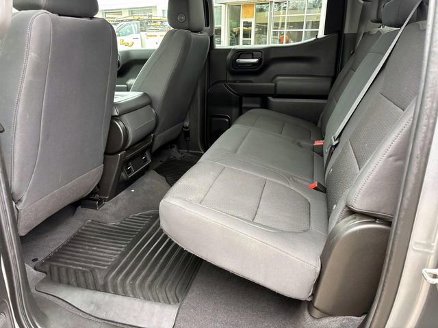 Used 2020 Chevrolet Silverado 1500 Custom w/ Custom Value Package image 8