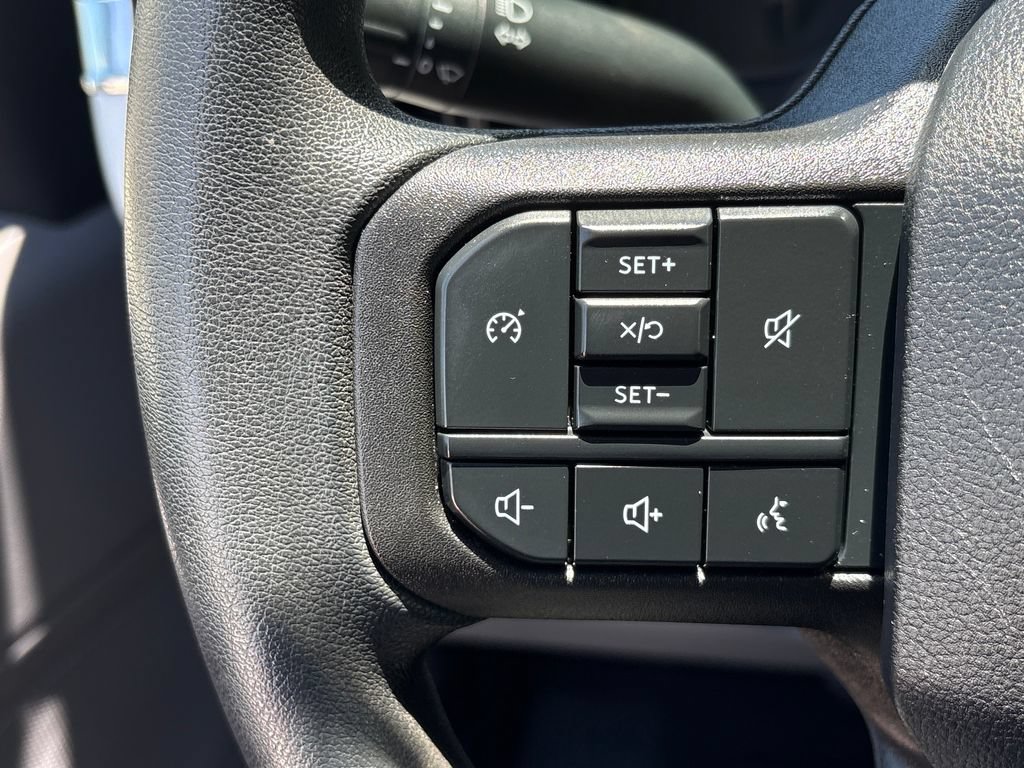 Certified 2025 Ford F250 XLT AWD/4WD image 14