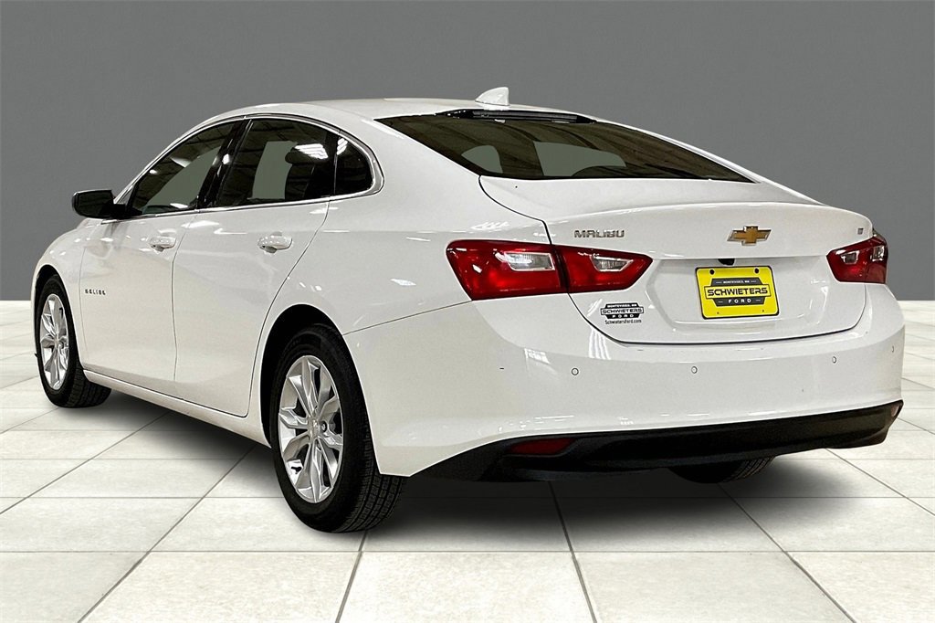 Used 2024 Chevrolet Malibu LT image 2