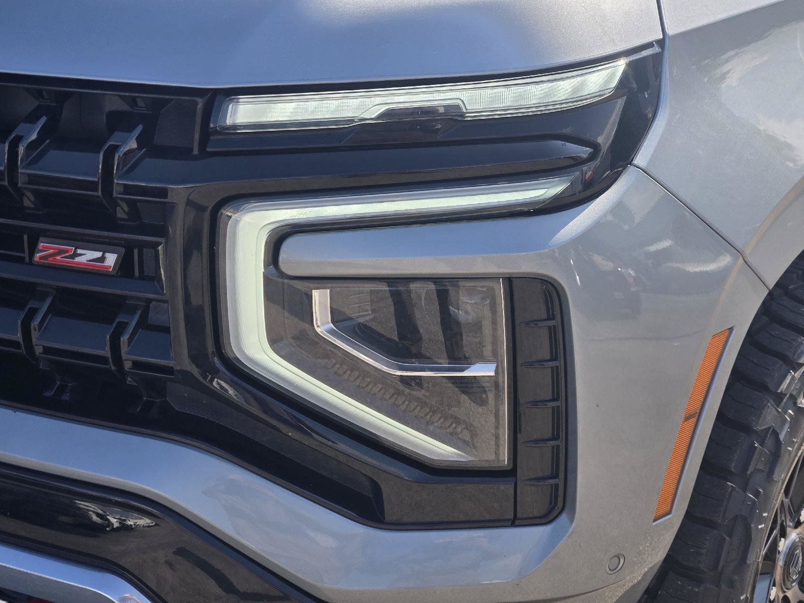Used 2025 Chevrolet Tahoe Z71 w/ Comfort Package AWD/4WD image 10