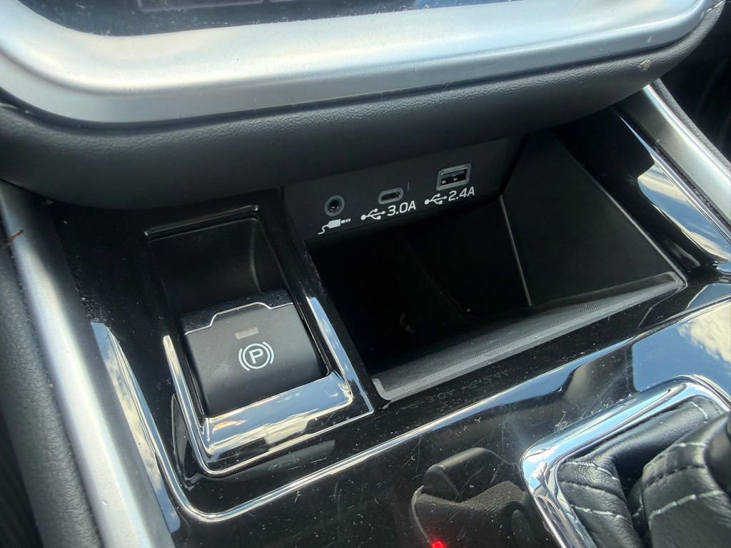 Used 2024 Subaru Legacy Premium w/ Popular Package #1 AWD/4WD image 22