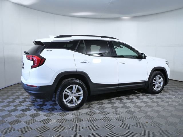 Used 2018 GMC Terrain SLE w/ Driver Convenience Package image 4