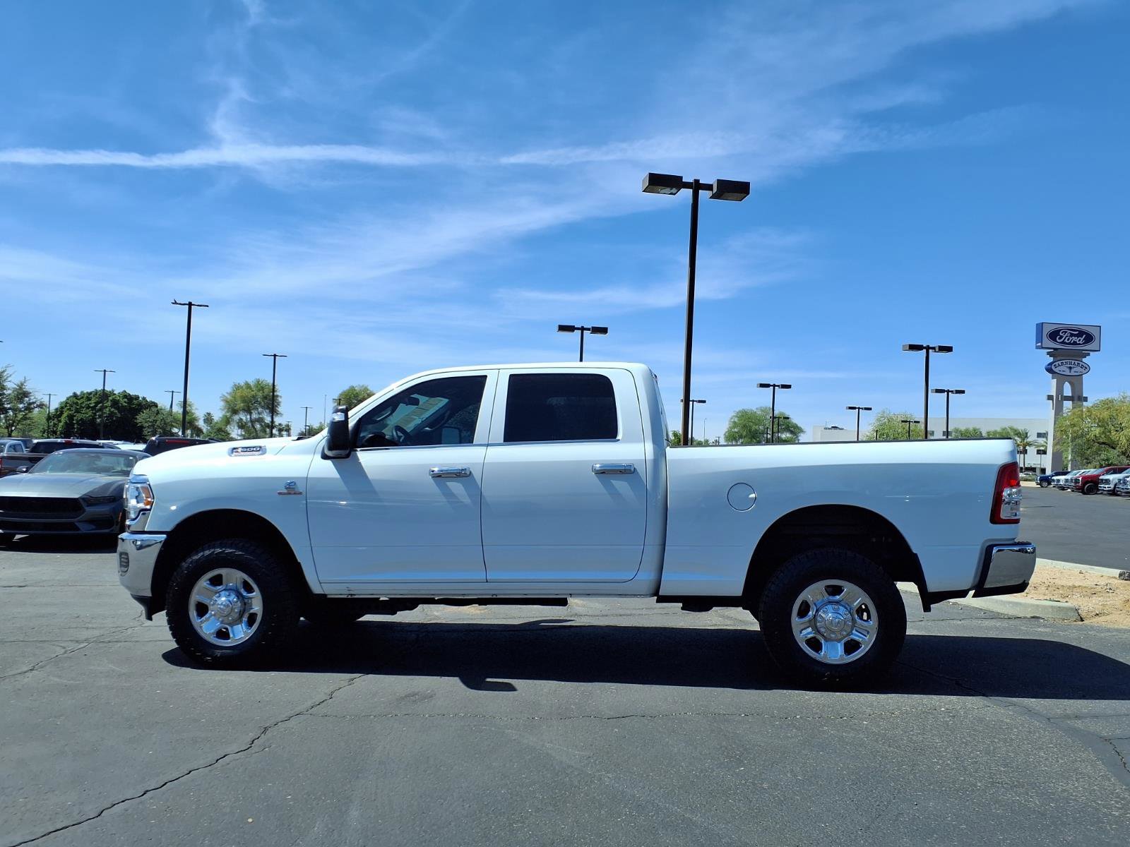 Used 2024 RAM 2500 Tradesman w/ Chrome Appearance Group AWD/4WD image 3