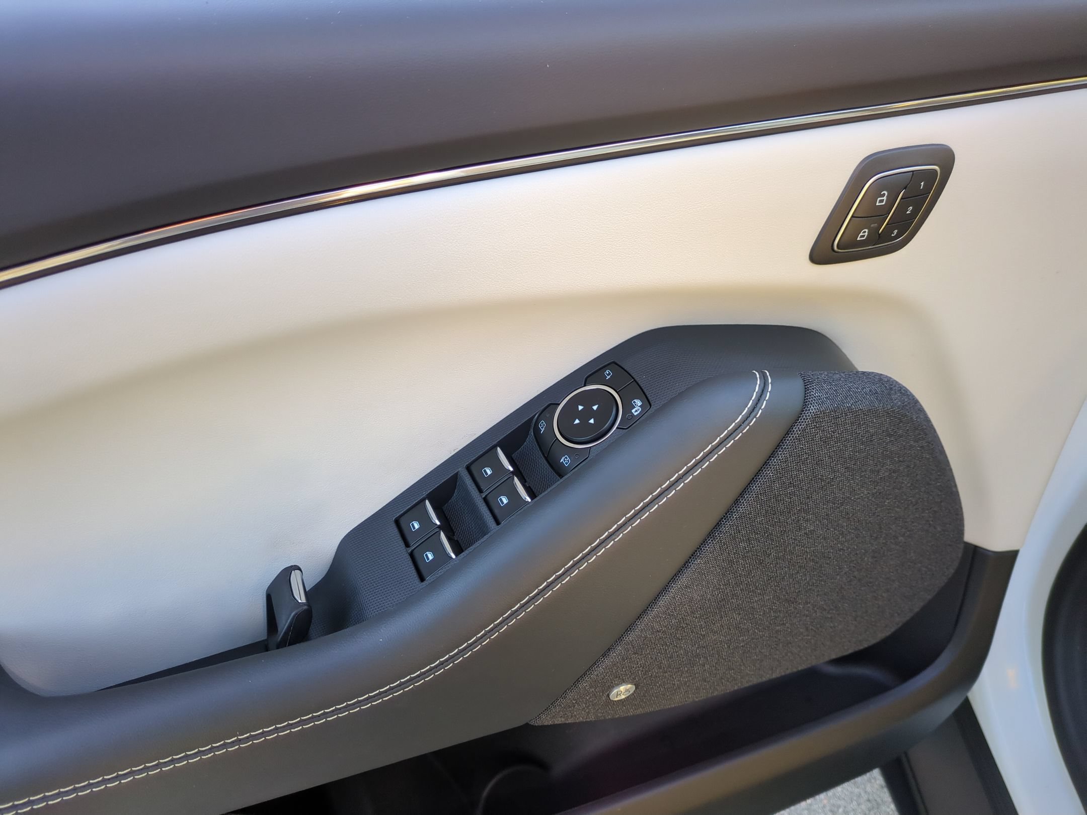 Certified 2024 Ford Mustang Mach-E Premium RWD image 14