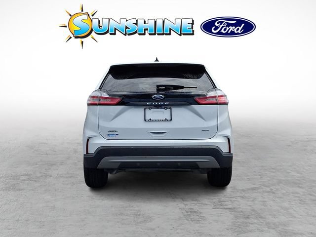Certified 2022 Ford Edge SEL w/ Convenience Package AWD/4WD image 5