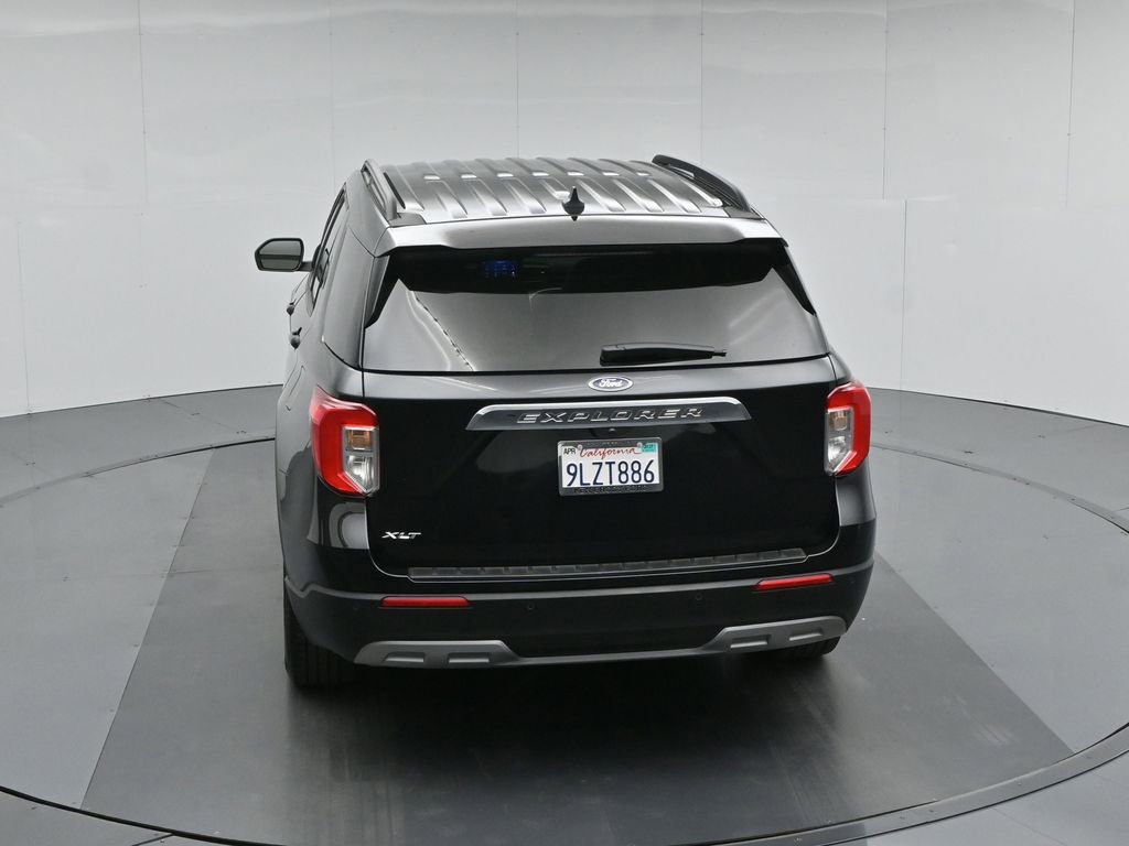Certified 2024 Ford Explorer XLT w/ Equipment Group 202A RWD image 46