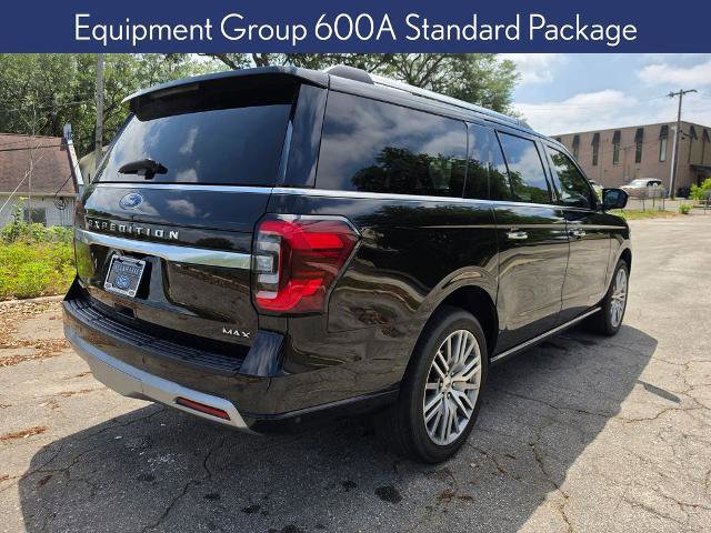Certified 2024 Ford Expedition Max Platinum RWD image 3