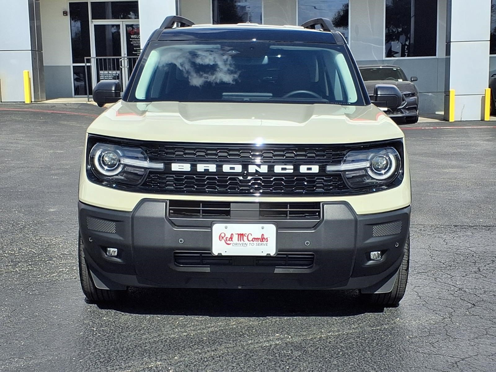 Certified 2025 Ford Bronco Sport Outer Banks w/ Outer Banks Tech Package+ AWD/4WD image 2