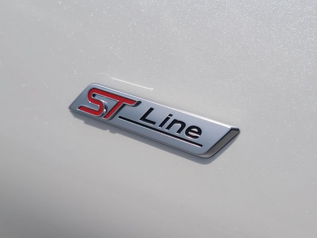 Certified 2023 Ford Explorer ST-Line w/ Class IV Trailer Tow Package RWD image 9