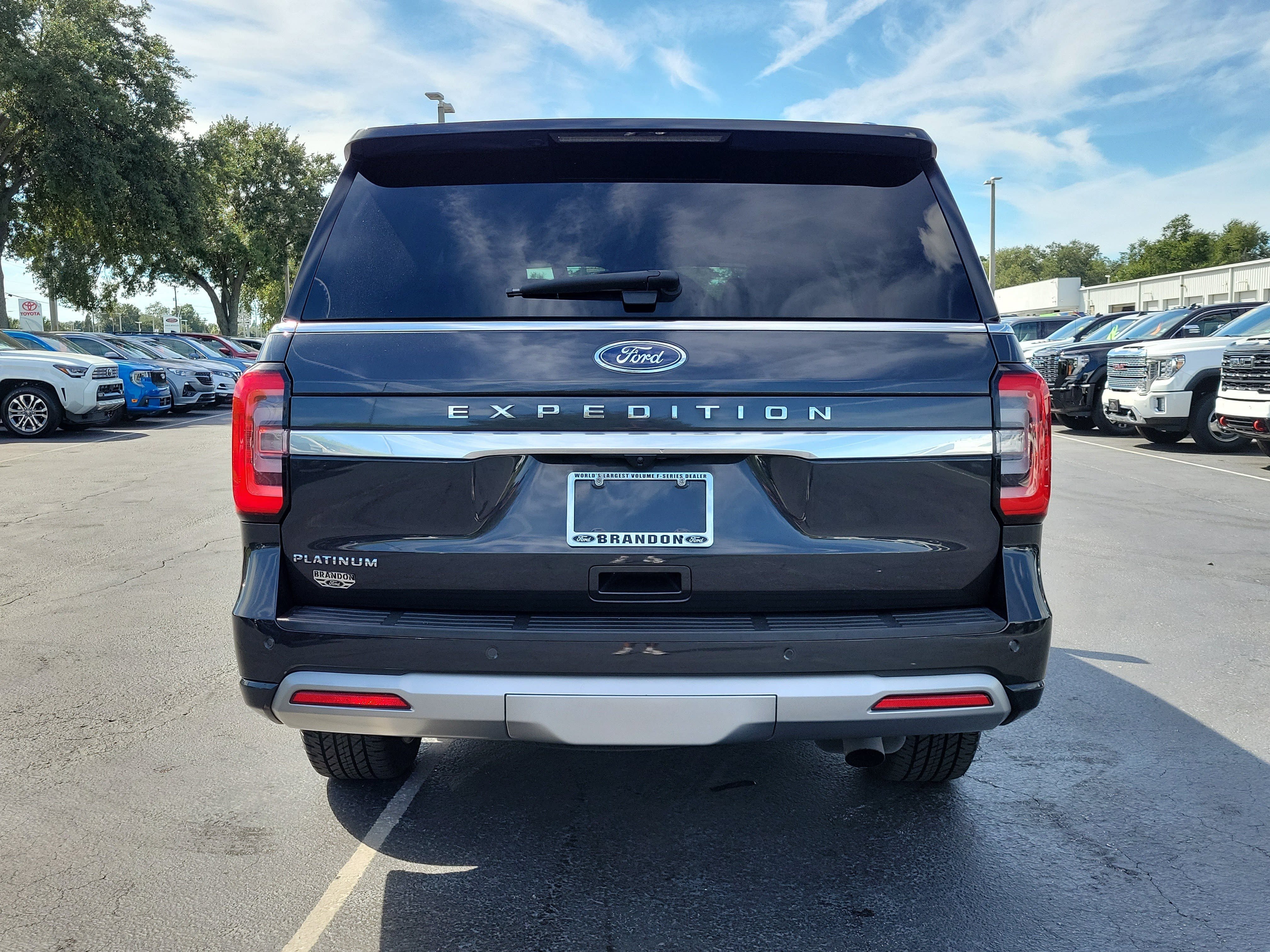 Certified 2023 Ford Expedition Platinum RWD image 8