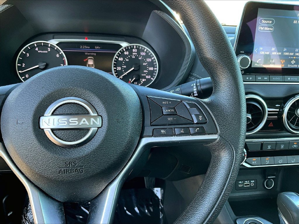 Used 2024 Nissan Sentra SV FWD image 12