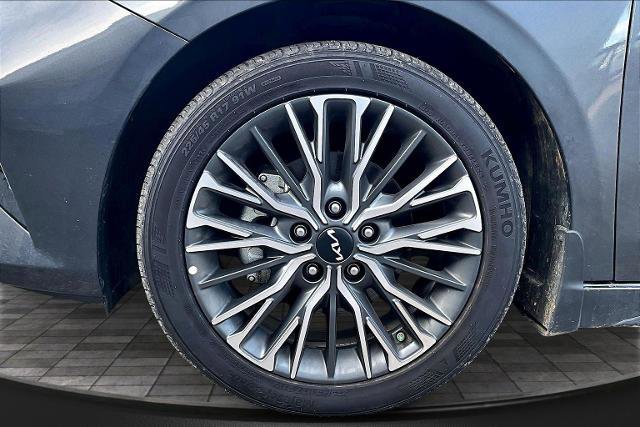 Used 2024 Kia Forte GT-Line image 14