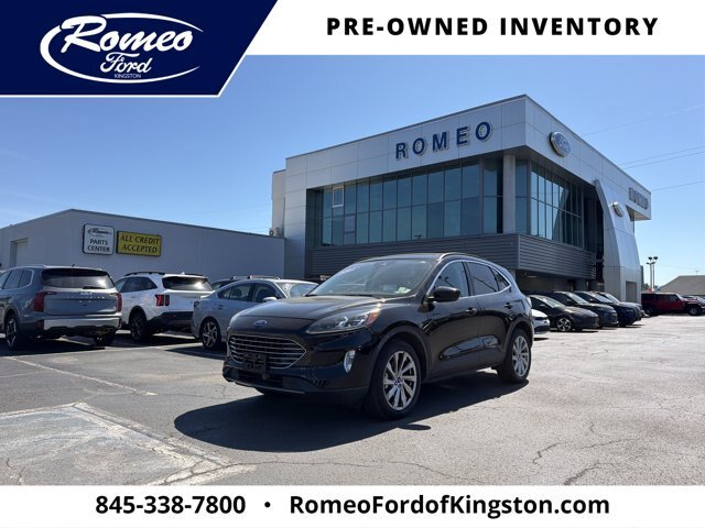 Certified 2021 Ford Escape Titanium w/ Titanium Elite Package AWD/4WD image 1