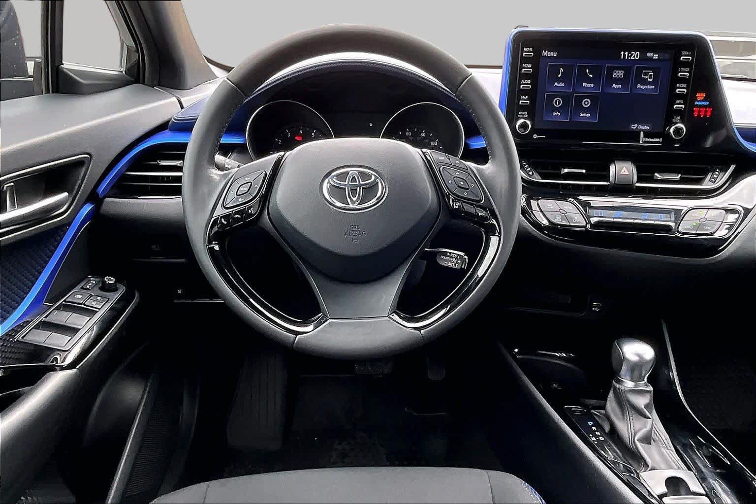 Used 2022 Toyota C-HR XLE FWD image 8