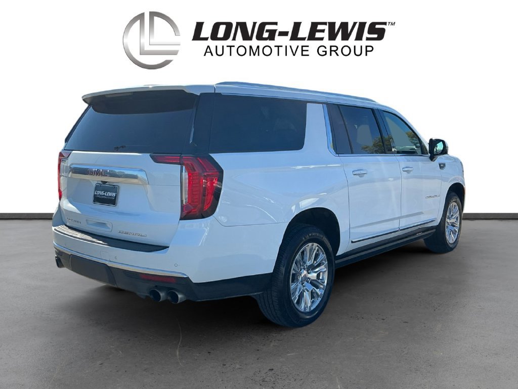 Used 2023 GMC Yukon XL Denali AWD/4WD image 7