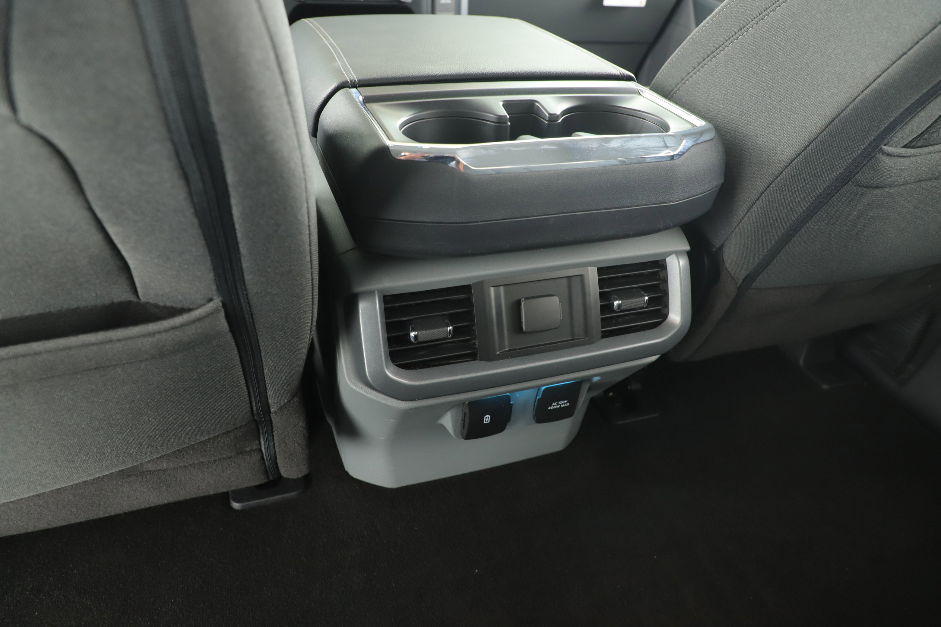 Certified 2022 Ford F150 XLT w/ Equipment Group 302A High image 26