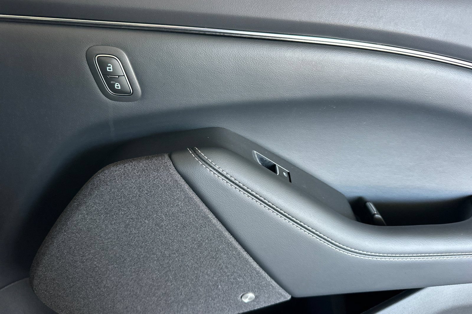 Certified 2022 Ford Mustang Mach-E Premium RWD image 21