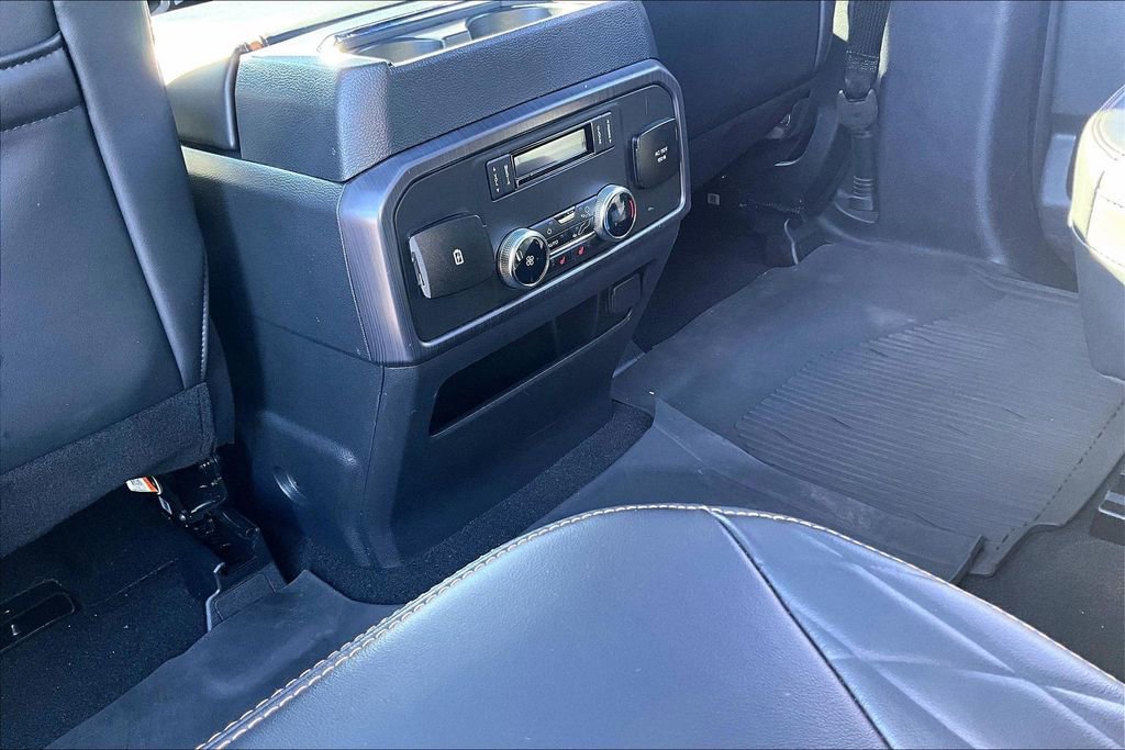 Certified 2024 Ford Expedition Platinum image 34