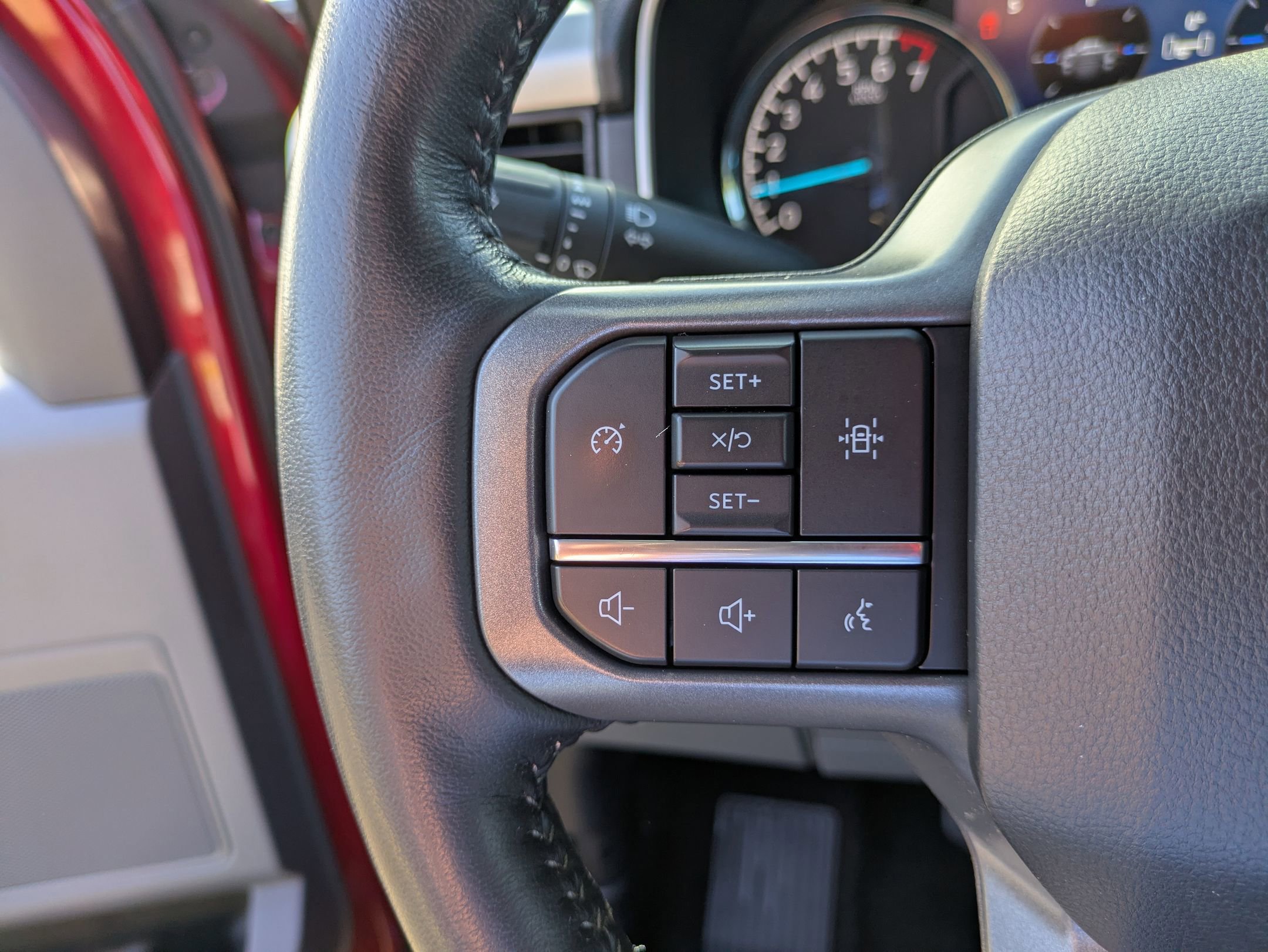 Certified 2022 Ford F150 XLT w/ Equipment Group 302A High image 19