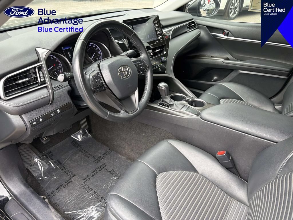 Used 2023 Toyota Camry SE FWD image 15