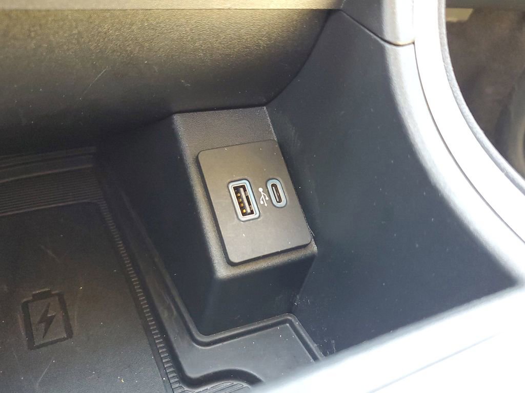 Certified 2023 Ford Edge SEL w/ Convenience Package image 29