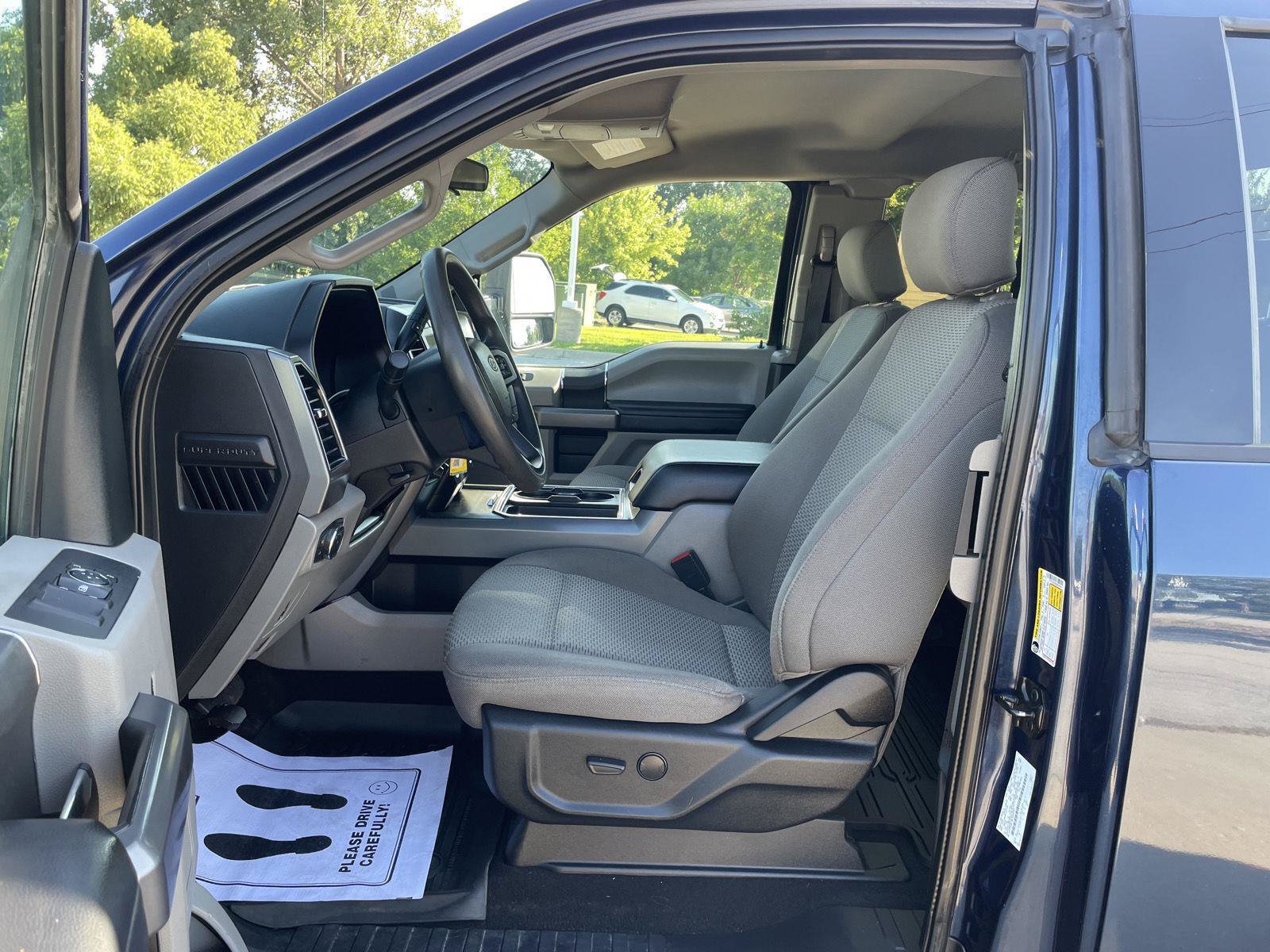 Certified 2020 Ford F250 XLT w/ XLT Value Package RWD image 17