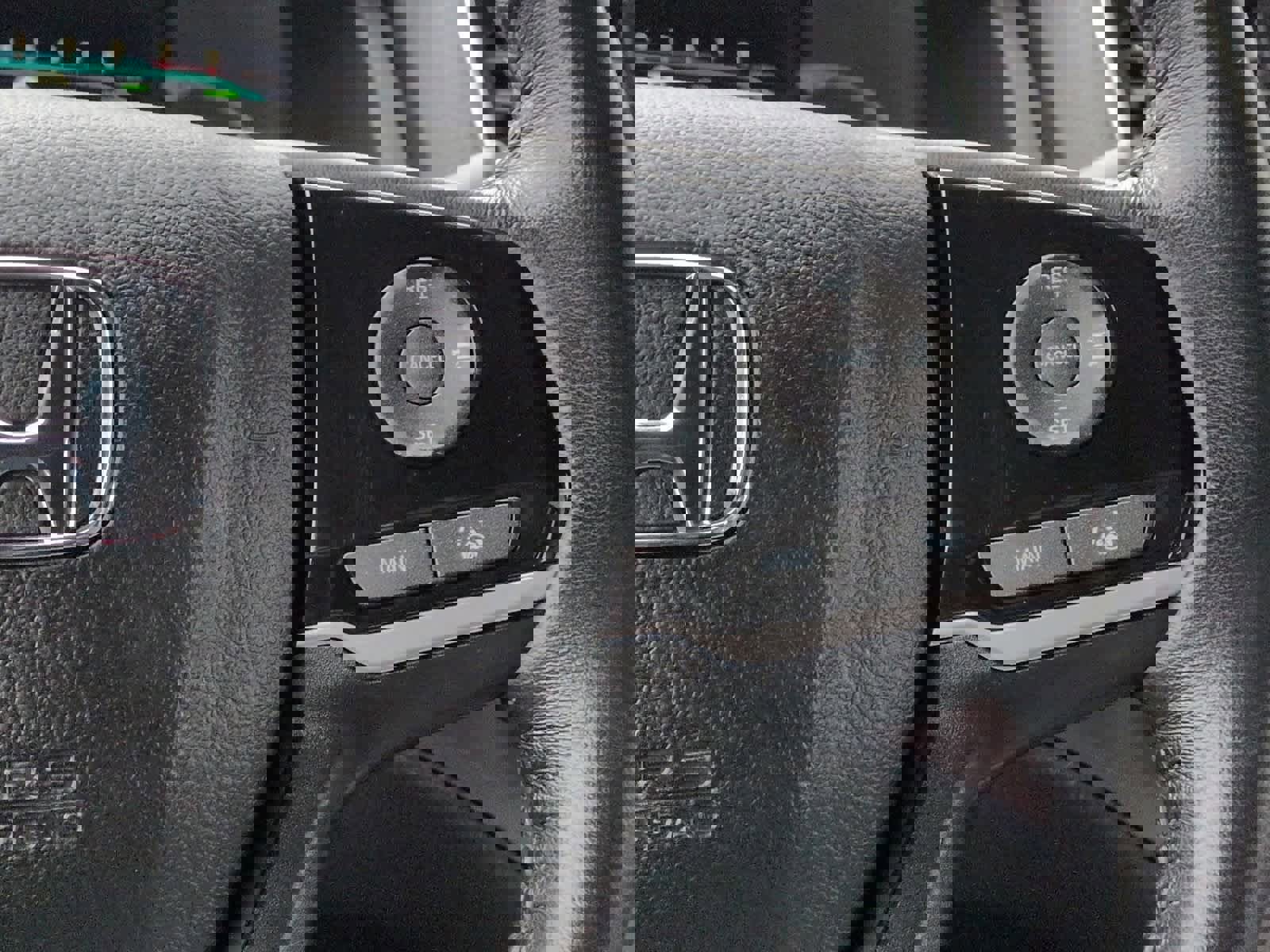 Used 2021 Honda Passport EX-L image 27