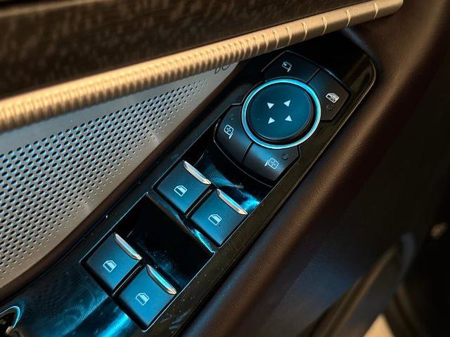 Certified 2025 Ford Explorer Platinum w/ Ultimate Package image 17