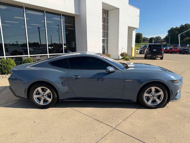 Certified 2024 Ford Mustang Coupe RWD image 9