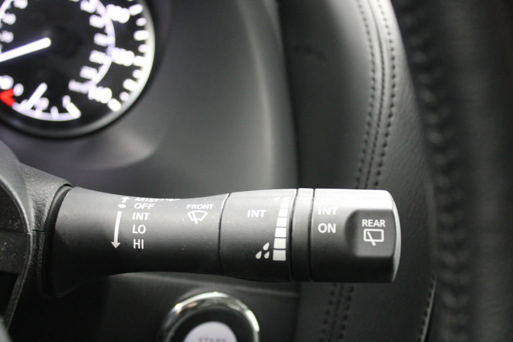 Used 2024 Nissan Armada SL image 44